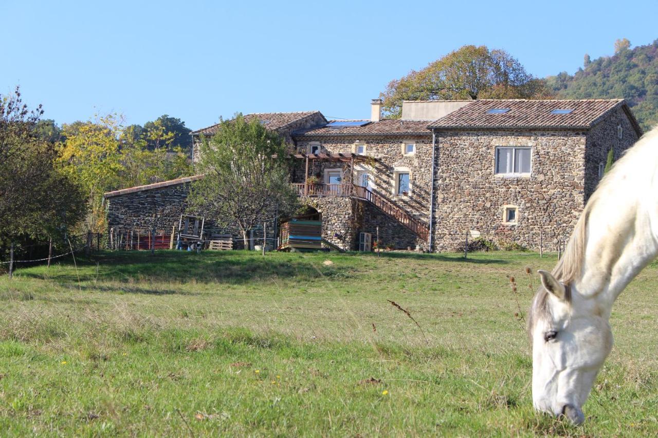 L'Attrape Reve Insolite Saint-Vincent-de-Barres Exteriér fotografie